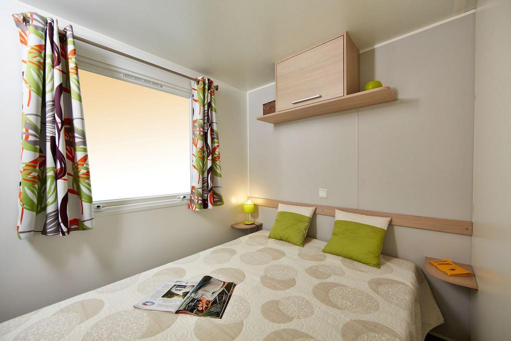 Camping La Sousta**** Remoulins Kamer foto